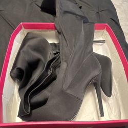 Black Knee High Boots 