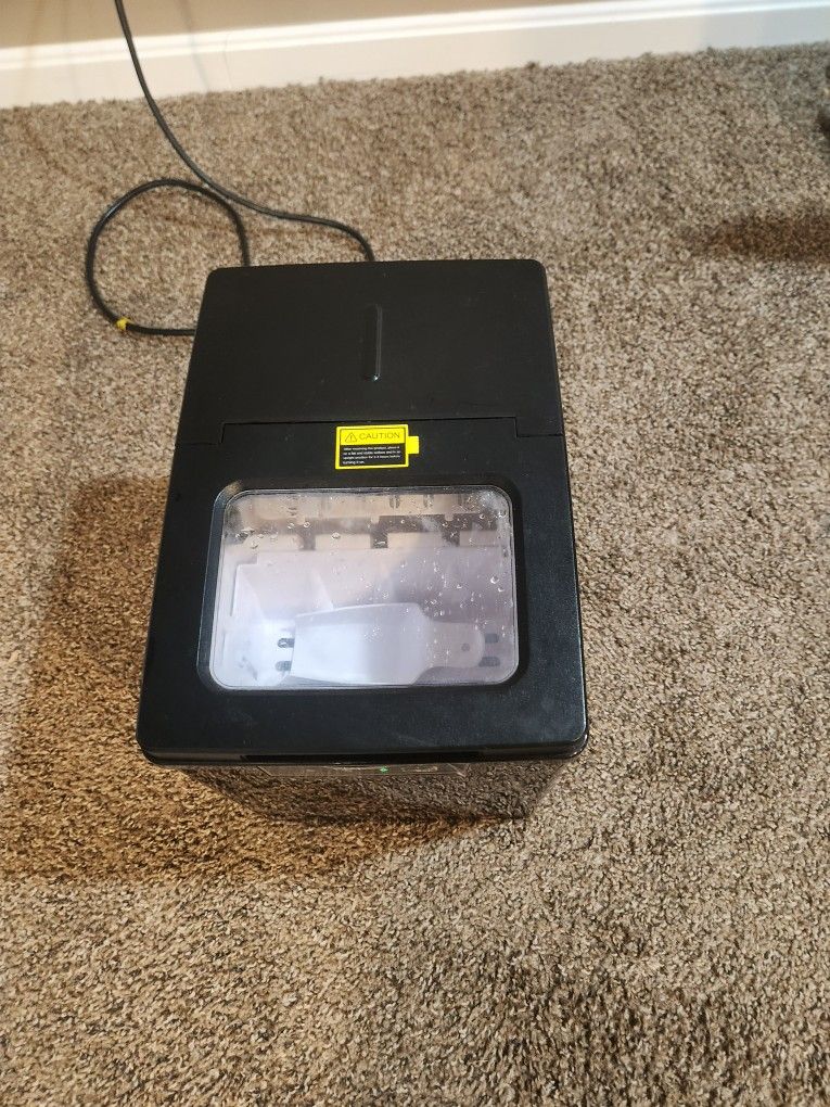 Ice Maker