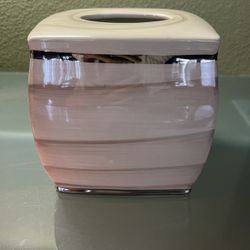 Nicole Miller Ceramic Tissue Box Cover Cream White And Gold Trim 7”x 6” 