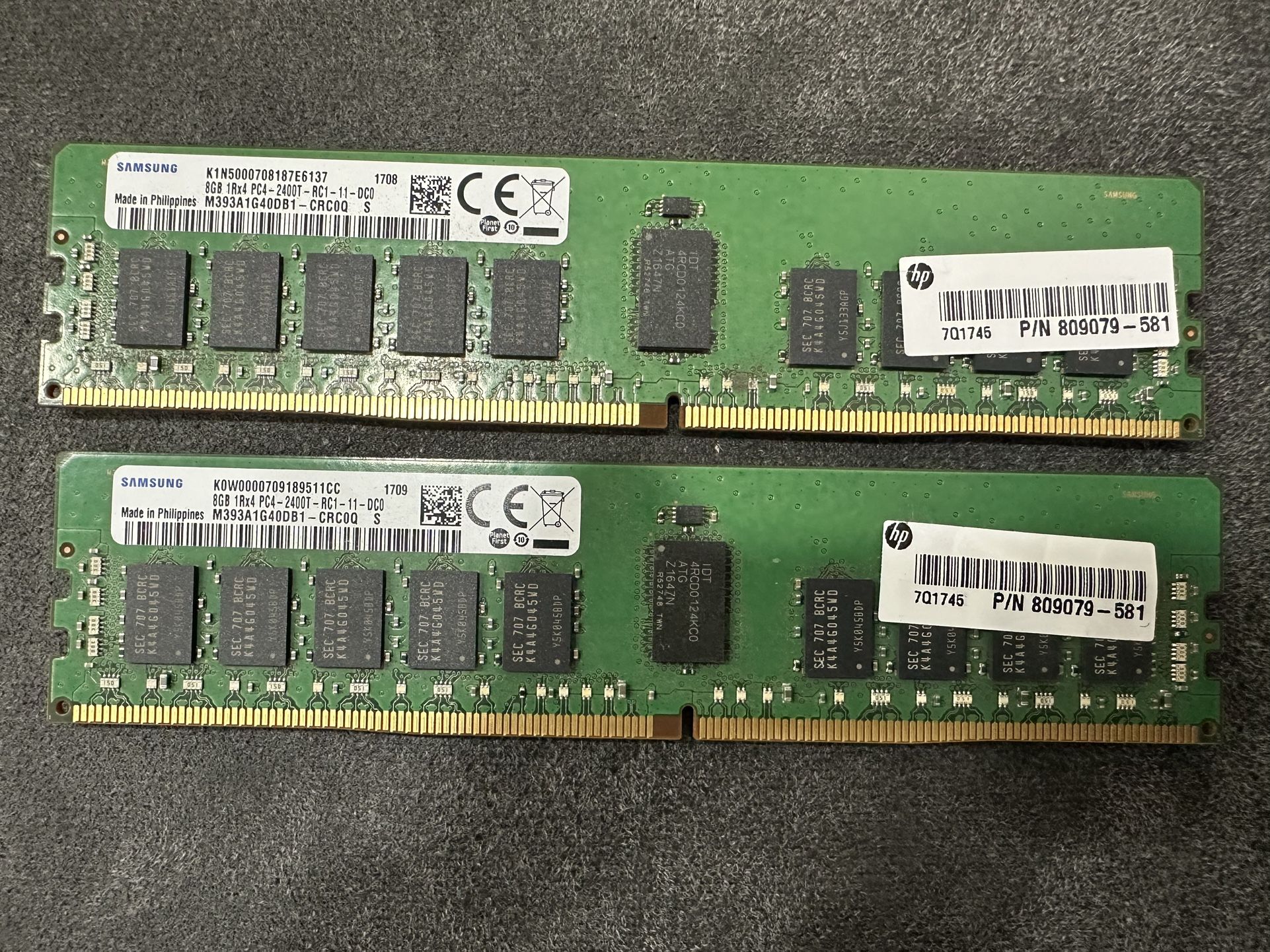 Samsung 16GB (2x8GB) 1Rx4 PC4-2400T-RC1-11 DC0 Server Memory M393A1G40DB1-CRC0Q