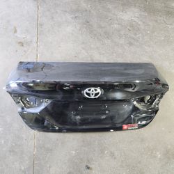 Toyota Camry Trunk Lid 2018 2019 2020 2021 2022 2023 2024 Part $290
