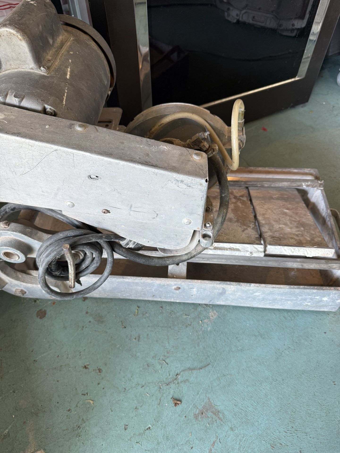 Tile Saw
