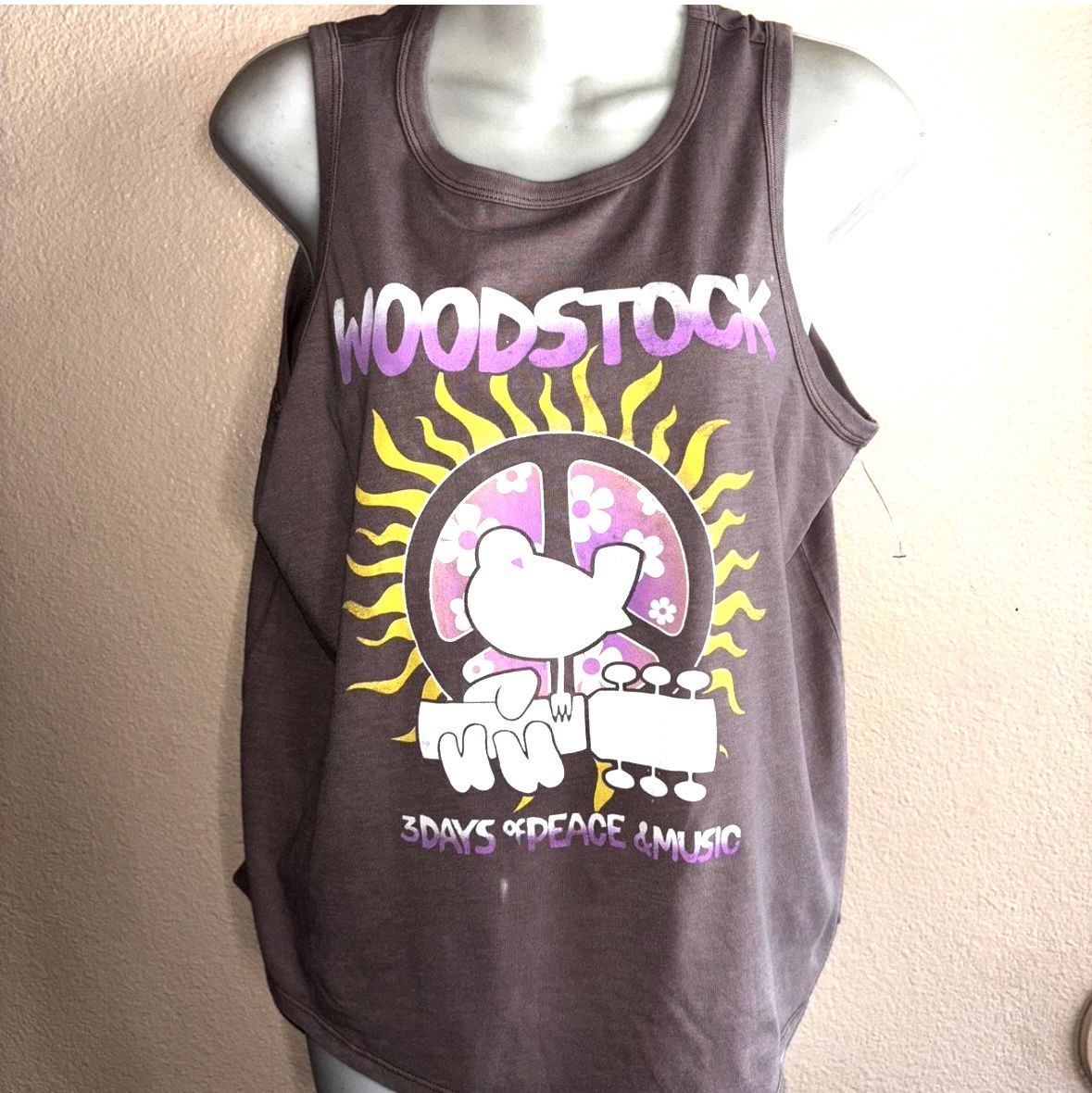 Medium Woodstock 3 Days of Peace and Music brown and purple cotton tank top