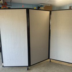 Office Divider On Wheels 