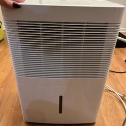 Dehumidifier 