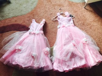 Matching princess costume or flower girl dresses -NEW with tags!