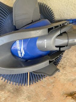 Pentair Kreepy Krauly Kruiser Pool Cleaner + Hose