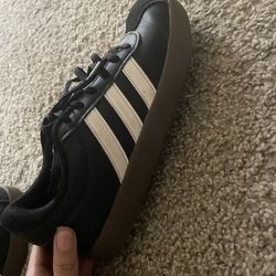 Black sambas adidas