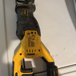 DEWALT Saw Saw 