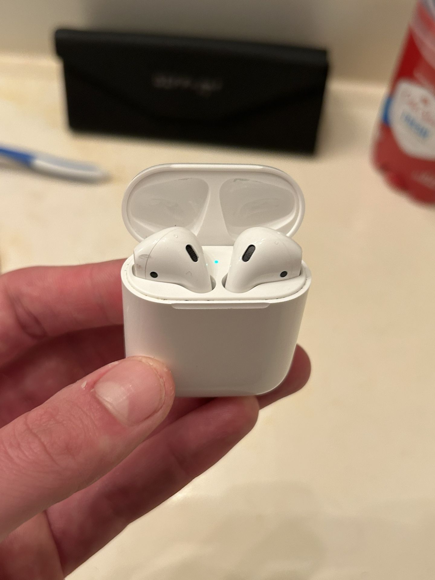 Apple Airpods 2nd Generation Gen A1602
