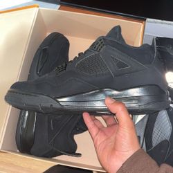 Jordan 4 Black Cats 