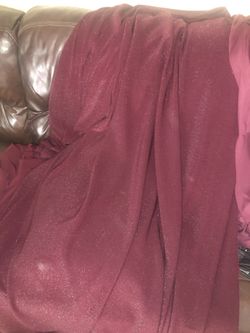 Tela para vestido / Maroon fabric & lining for dress 5 yards