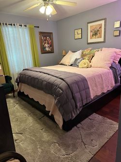 Kingsize Black Leather Bed