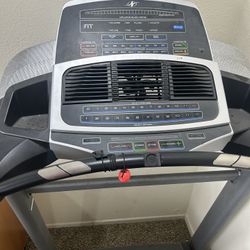 Nordic track Treadmill 