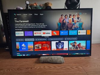 Vizio 55” Smart TV w/ Remote – Works Great