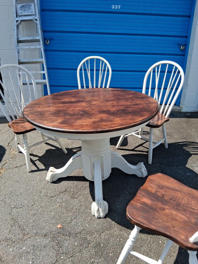 Kitchen Table