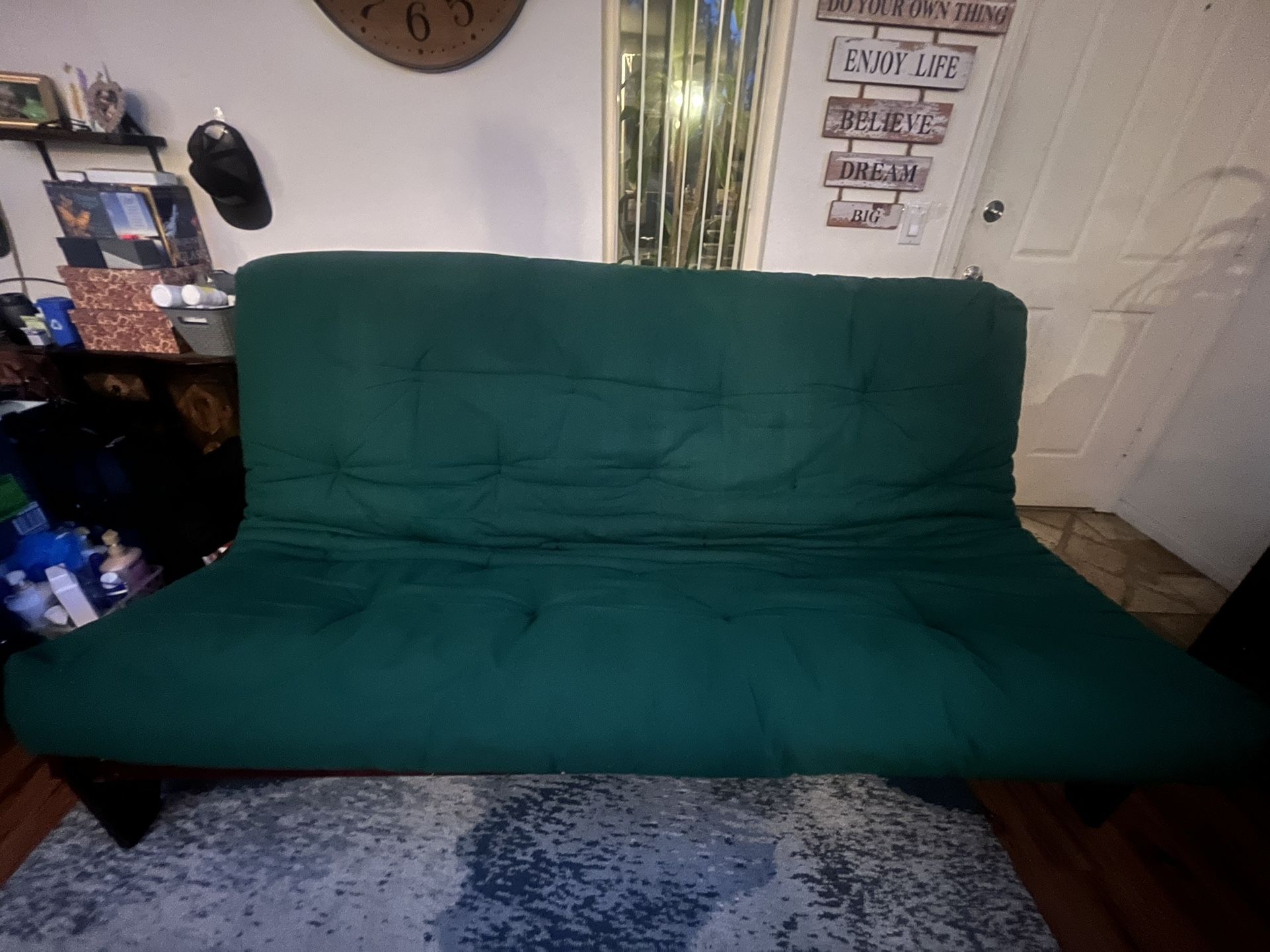 Futon FREE