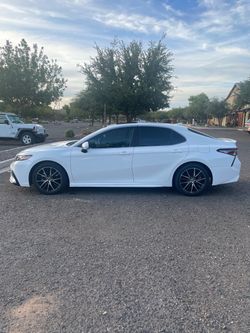 2023 Toyota Camry SE Sedan 4D