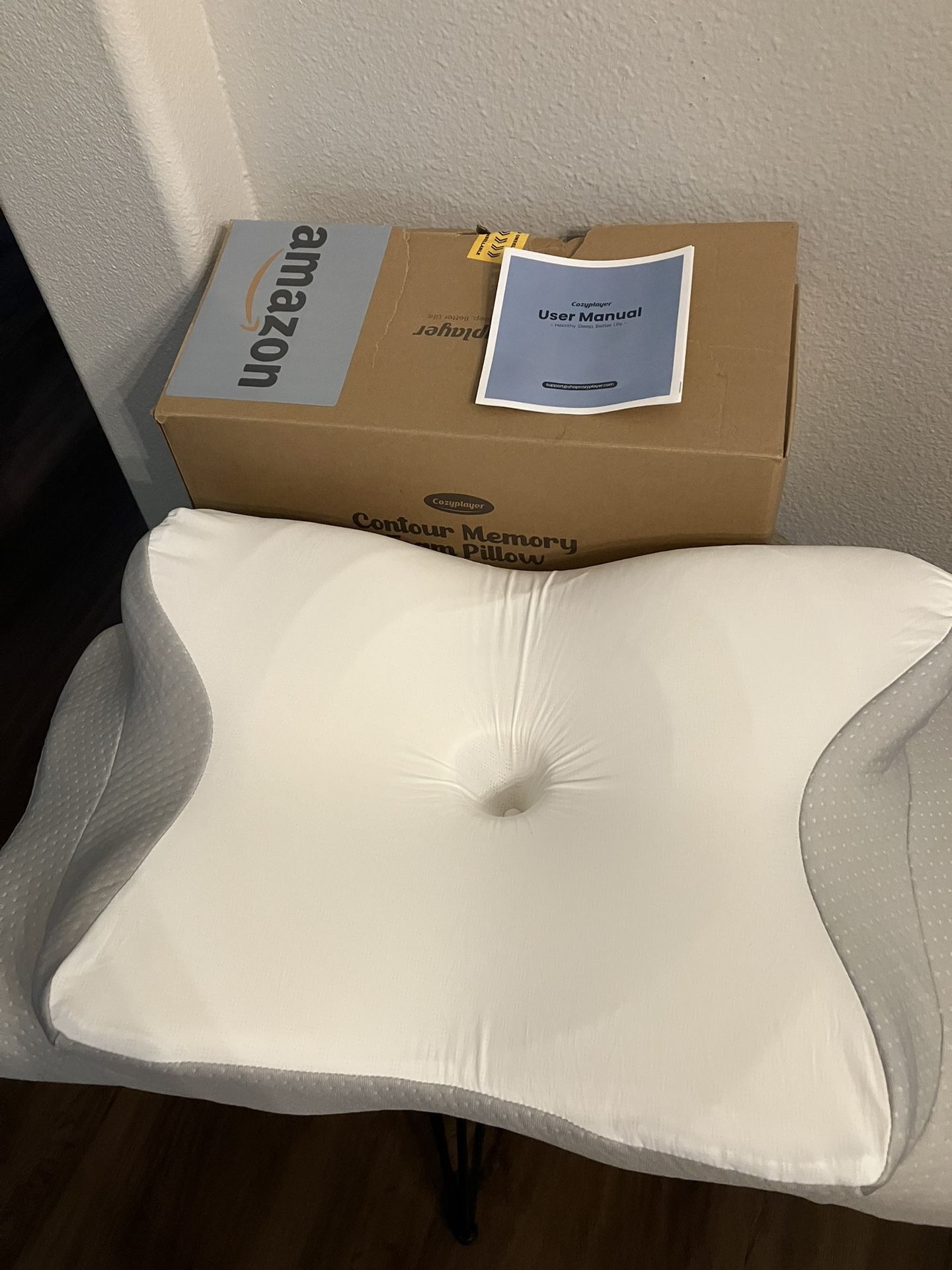 Amazon Cozyplayer Contour Memory Foam Pillow Neck Support Brand New Open Box Item