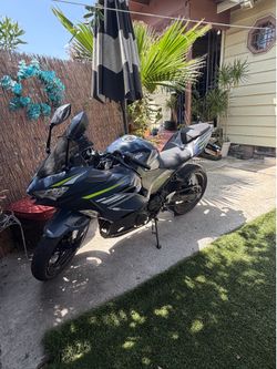 2022 Kawasaki Ninja 400