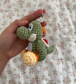 Crochet yoshi keychain