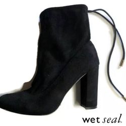 Wet seal ankle boots Size 6