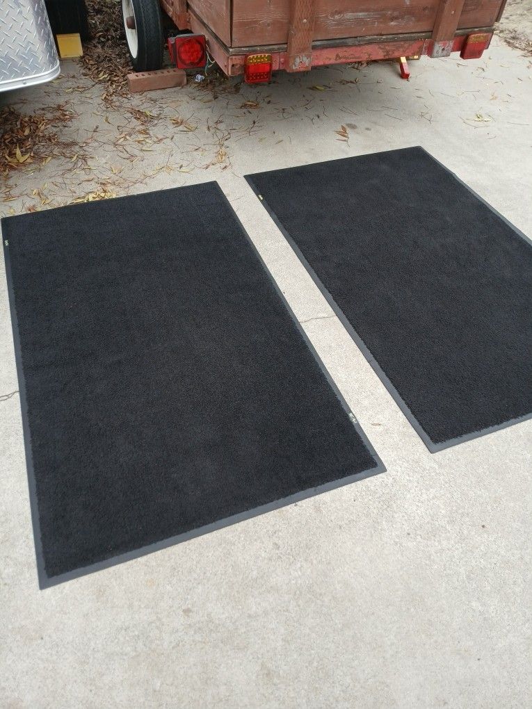 Heavy Duty Commercial Rugs