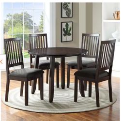 5 Piece Round Dining Table. Move Out Sale