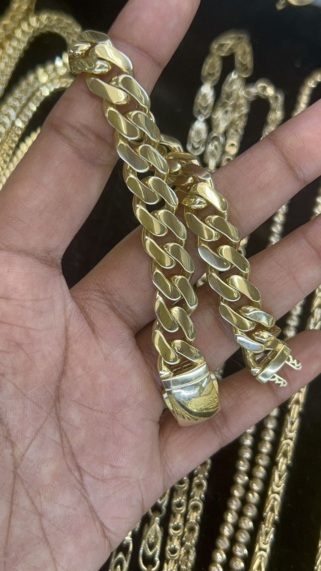 Monnaco Bracelet 10kt Gold 0880
