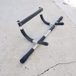 Exercise Pull Up Bar