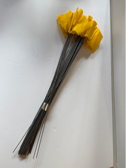Set of 50 yellow yard marking flags