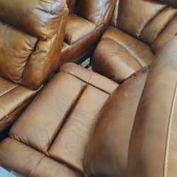 Electric reclining sofa