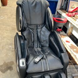 Osaki Massage Chair 