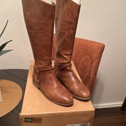 Brown Boot