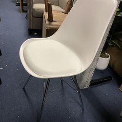 4 White Dining Chairs With Cushions 
