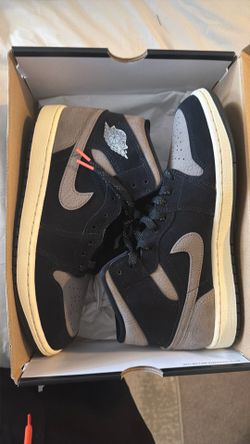 Air Jordan 1 Mid Se Black/ Olive Grey New