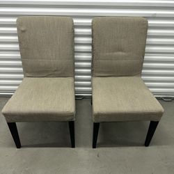 HENRIKSDAL Set Of 2 Dining Chairs 