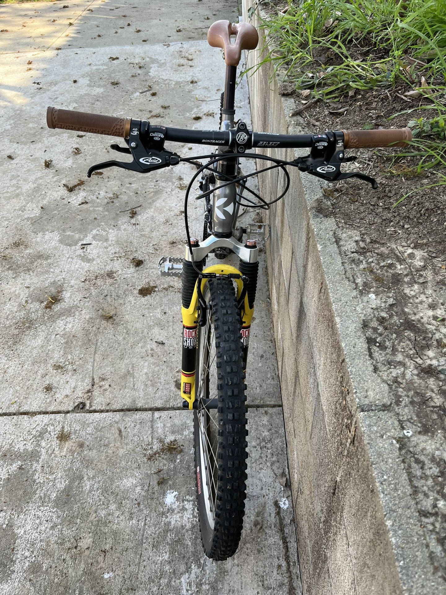 Klein Adept Comp. Medium Frame for Sale in Chino Hills, CA - OfferUp