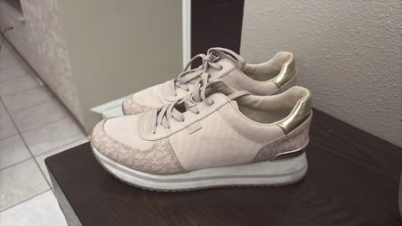 MK shoes