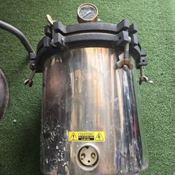 Electric Pressure Cooker