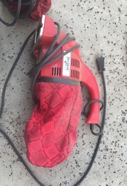 Buy one get 1 free!! Rarely used dirt devil vacuum only $20 !!