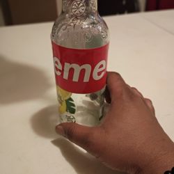 Supreme Logo Calypso