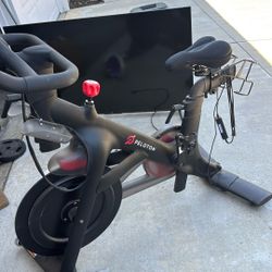 Peloton RB1VQ