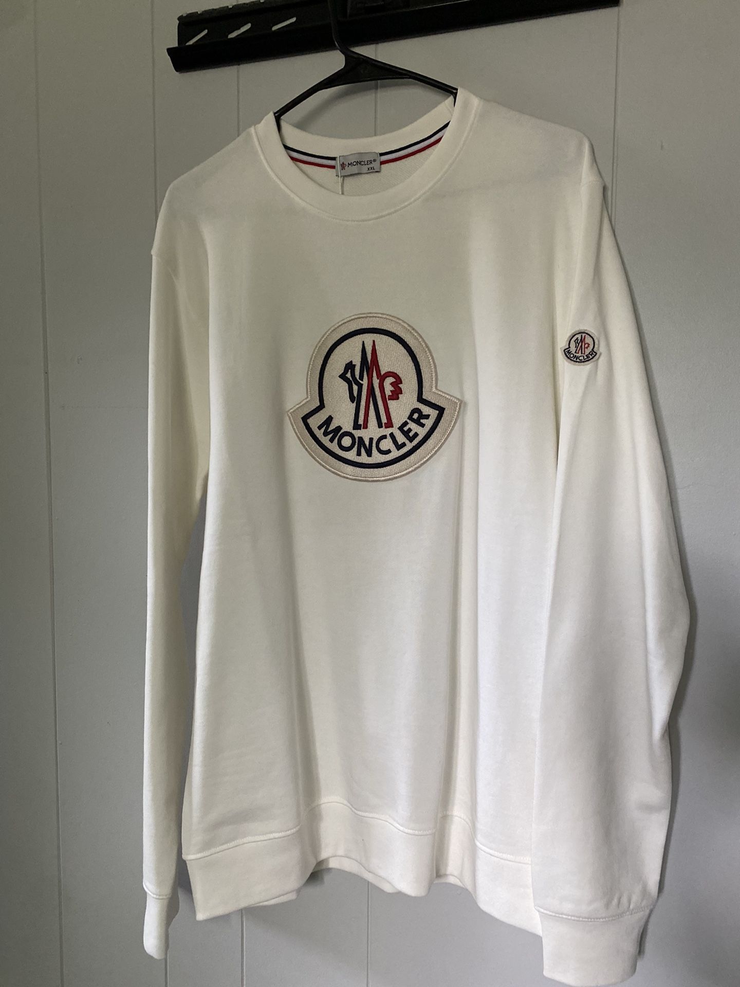 MENS Large MONCLER Crew Neck Sweater