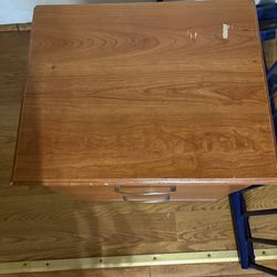 LightBrown night stand