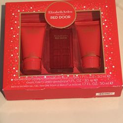 New Elizabeth Arden Red Door Perfume Set