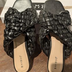 Women's shoes