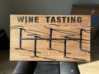 🍷 RUSTIC WOOD & IRON WINE BOTTLE HOLDER – WALL MOUNT