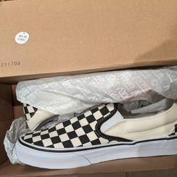 Vans Black & White  Classic Slip On