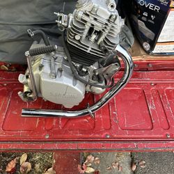 Like New Sym 150cc Motorcycle Motor With Exhaust Pipe